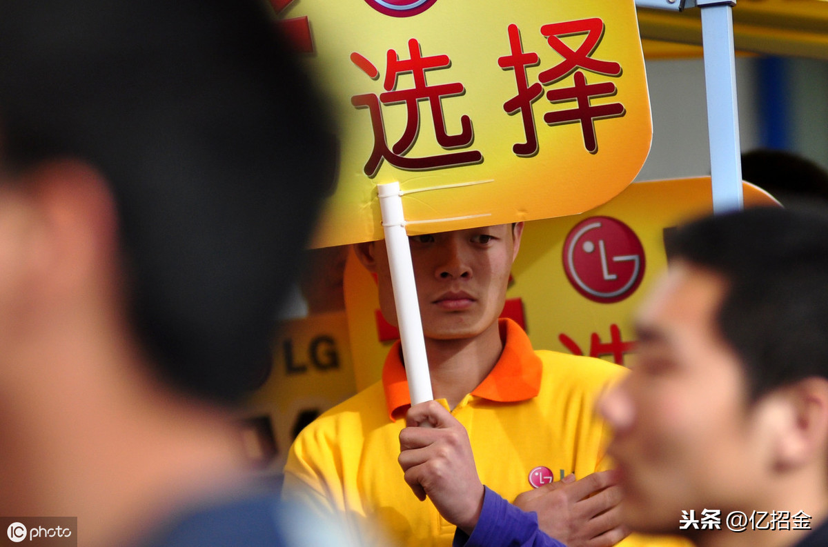 社保委托书模板（个人社保代办委托书范本）