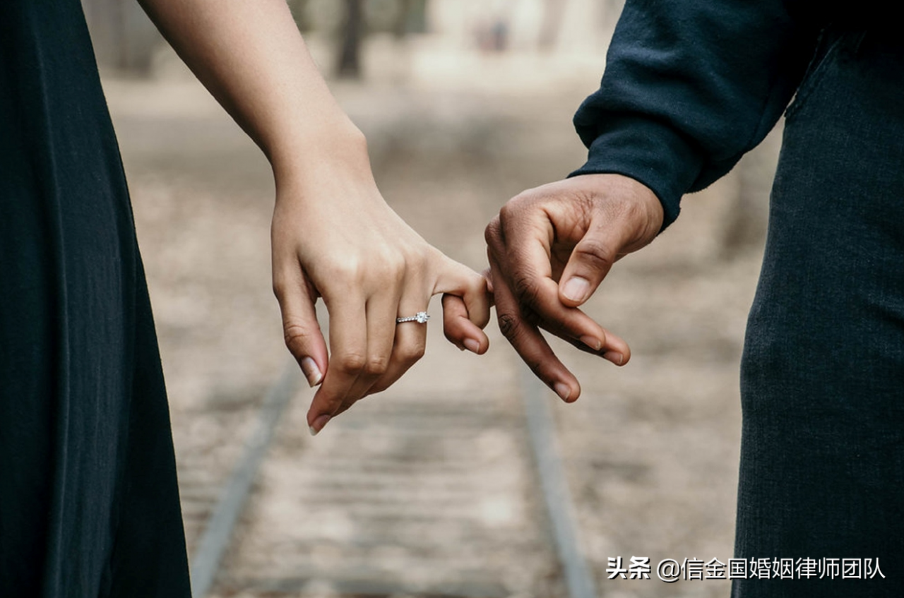 离婚财产分割咨询律师（关于离婚财产分割的法律问题）