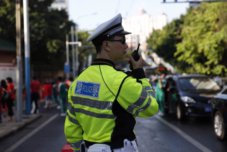 车险事故理赔流程是怎样的（道路上发生车祸申请理赔步骤）